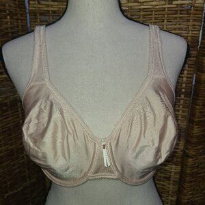 Wacoal 855192 Basic Beauty Bra Size 38C Nude Underwire Adj Strap Satin Unlined